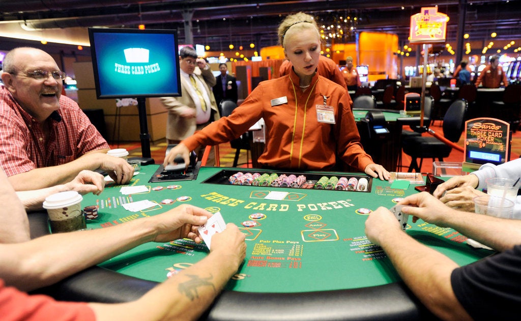 Perabet casino sitesinde oynamak, nerede olursanız olun mükemmel bir deneyimdir